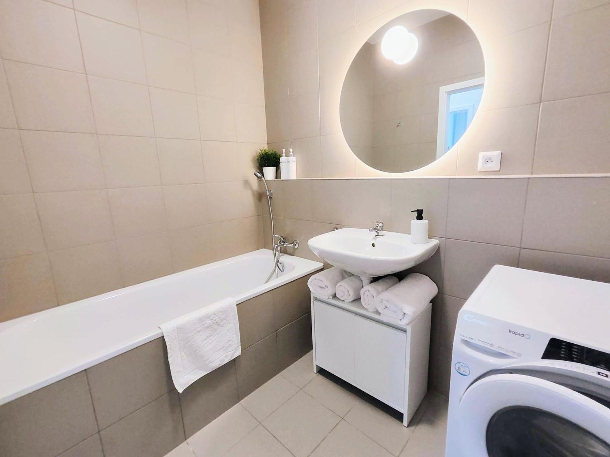 Apartmán Wings - Brand New - Presidential Garden - Free Parking Bratislava Exteriér fotografie